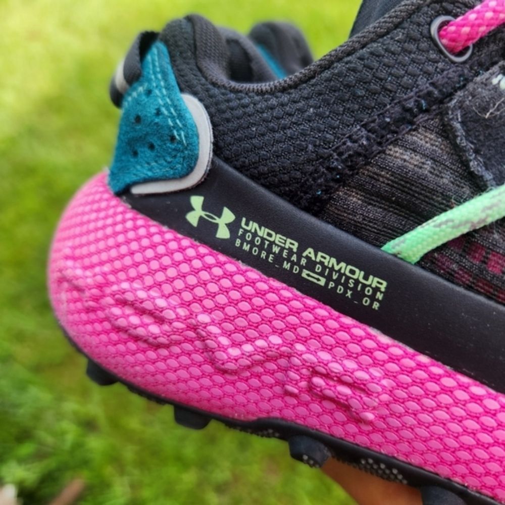 Under Armour Women Sneakers Pink Fat Tire Aventure Pro Trail Running Size 5.5 - Picture 5 of 13